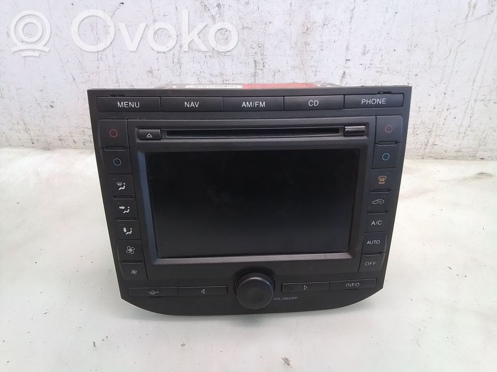 Ford Focus Radio/CD/DVD/GPS head unit 