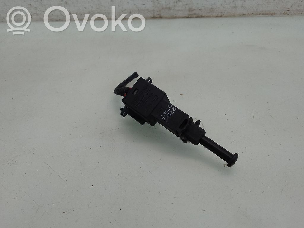 Volkswagen New Beetle Brake pedal sensor switch 