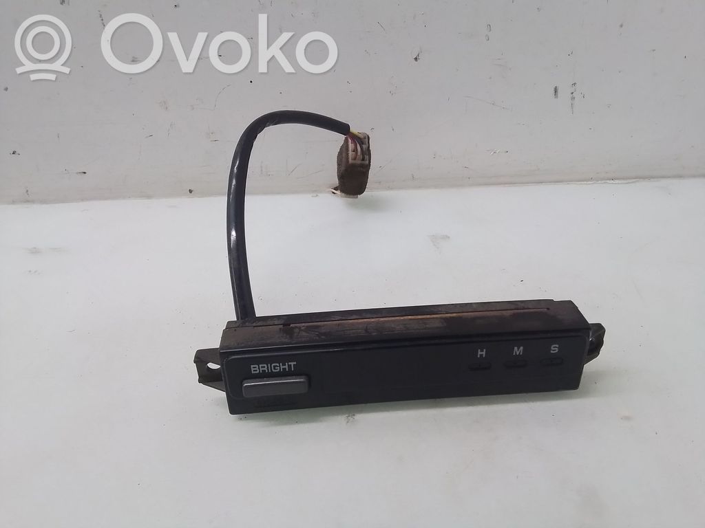 Subaru Legacy Clock 
