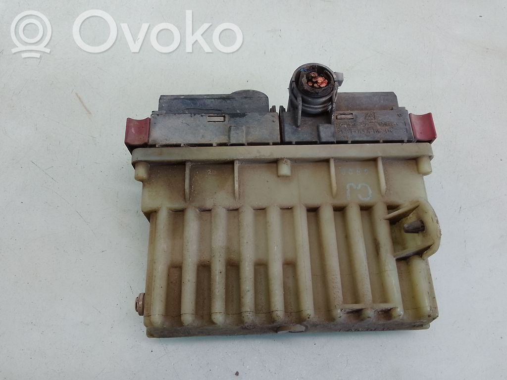 Opel Zafira A Dzesēšanas ventilatora relejs 