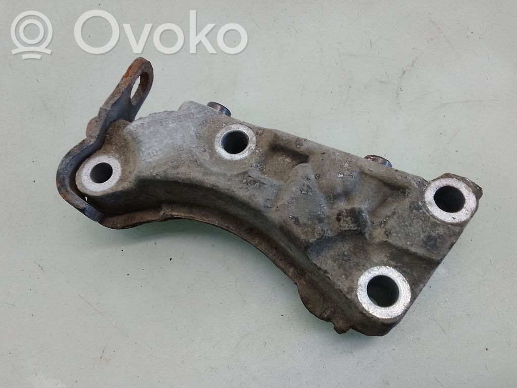 Citroen Nemo Engine mounting bracket 