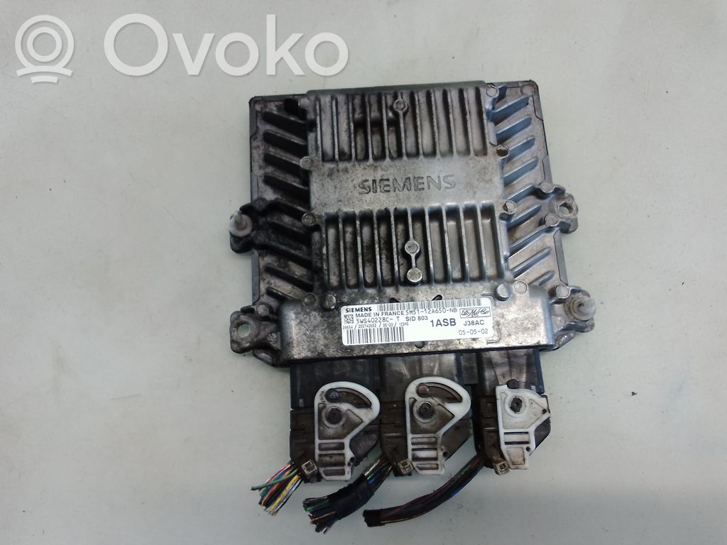 Ford Focus Engine control unit/module 