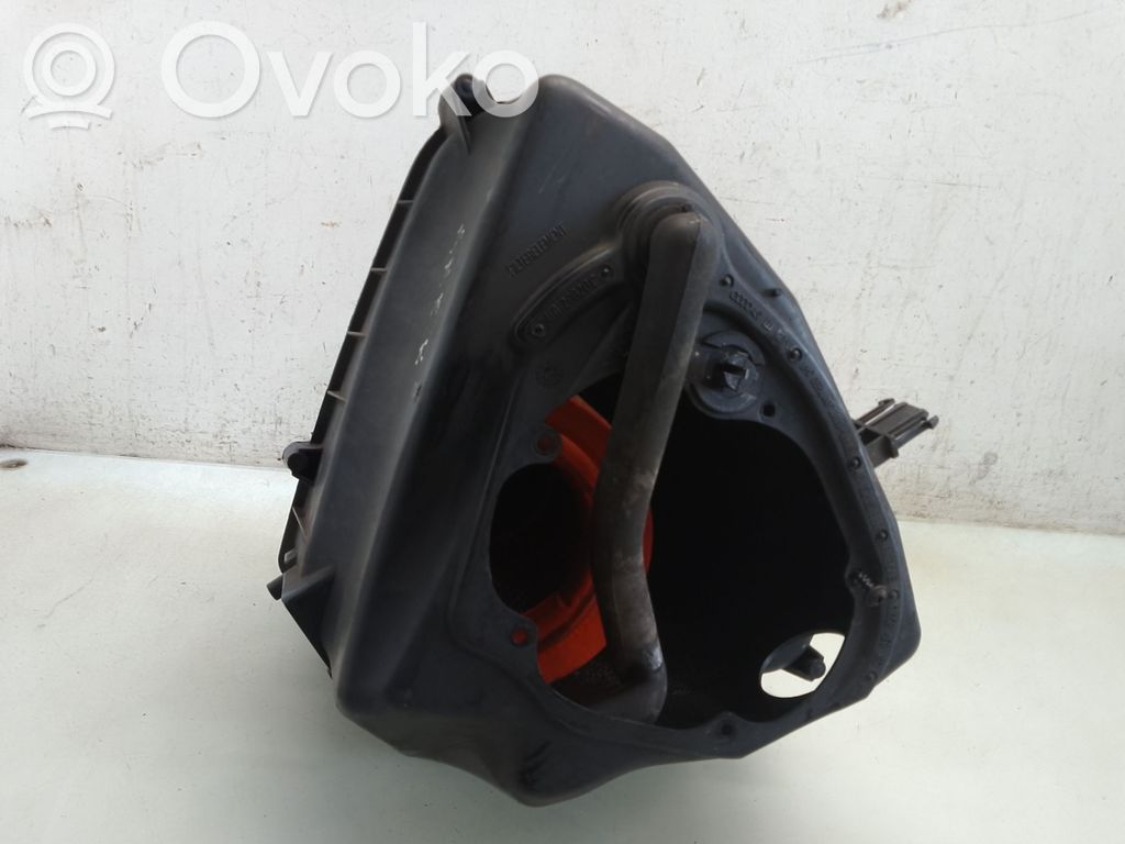 Audi A8 S8 D3 4E Air filter box 