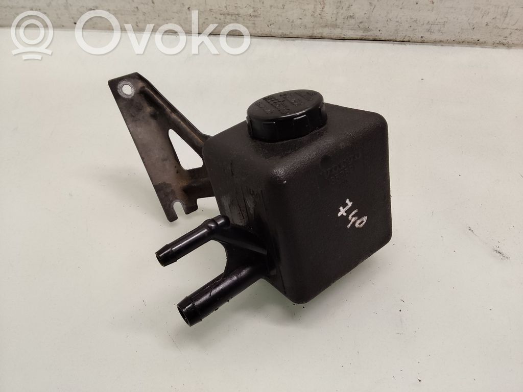 Volvo 940 Ohjaustehostimen nestesäiliö 