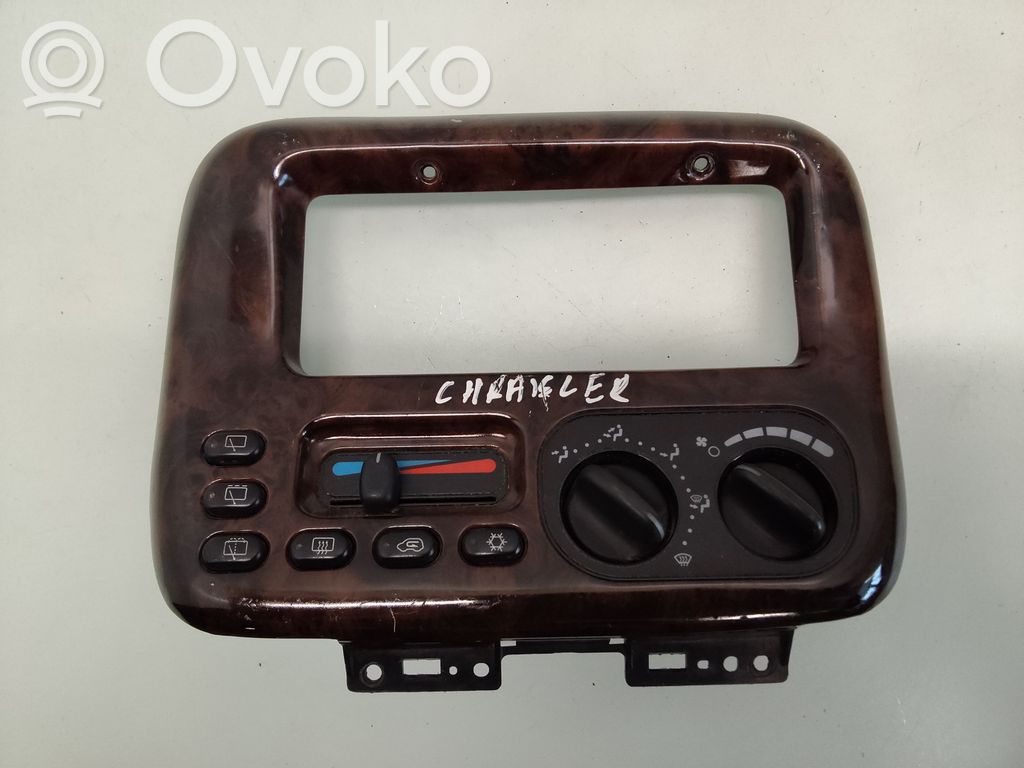 Chrysler Voyager Oro kondicionieriaus/ klimato/ pečiuko valdymo blokas (salone) 
