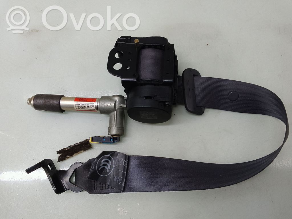 Volvo S60 Cinturón trasero 