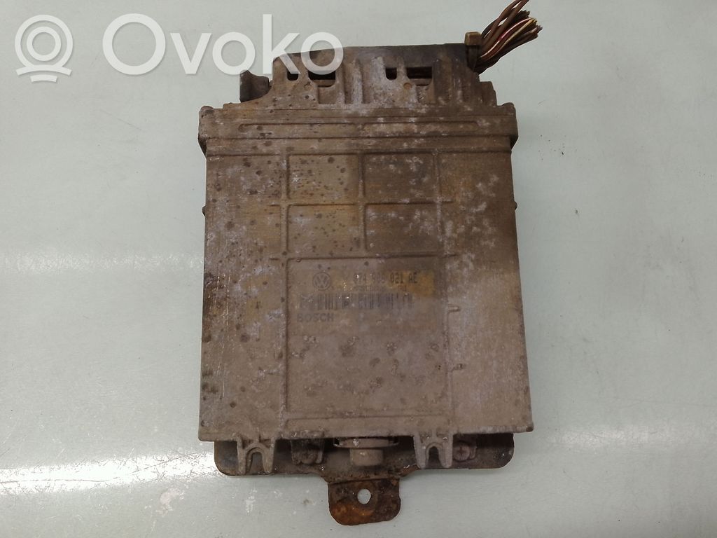 Volkswagen II LT Engine control unit/module 