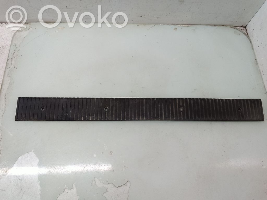 Jeep Cherokee XJ Listwa progowa przednia 