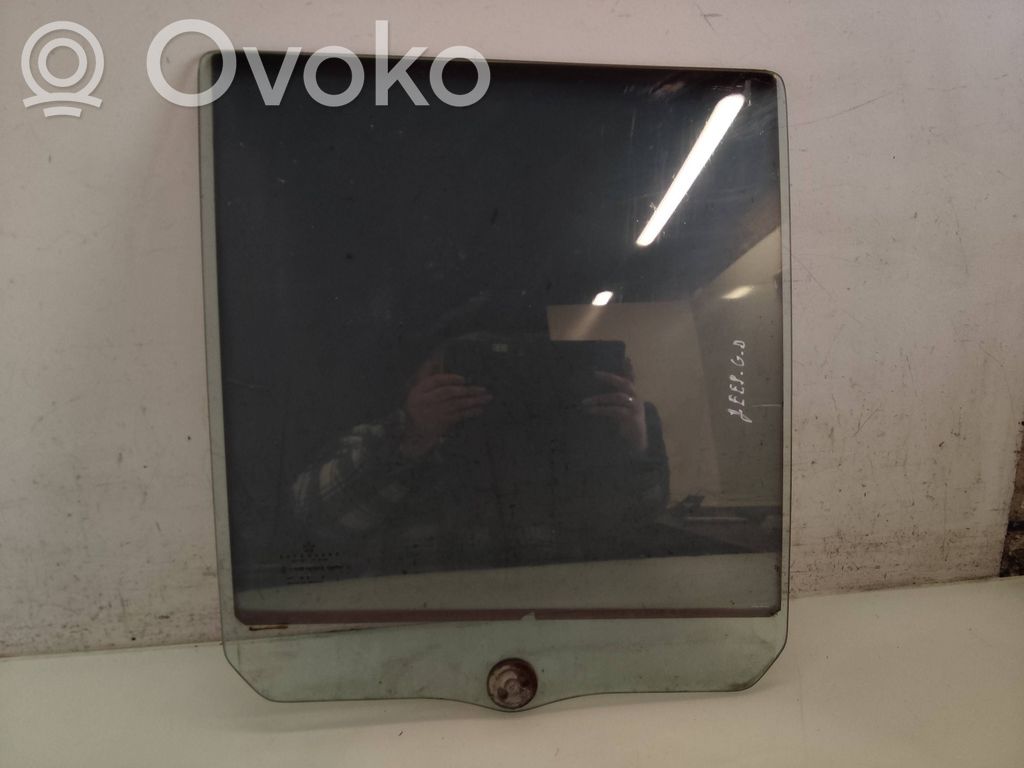 Jeep Cherokee XJ Rear door window glass 