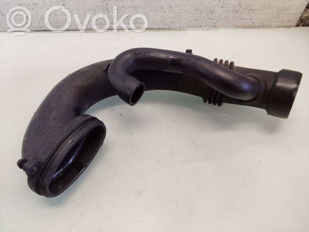 BMW 5 E60 E61 Conductă/furtun admisie aer turbosuflantă 
