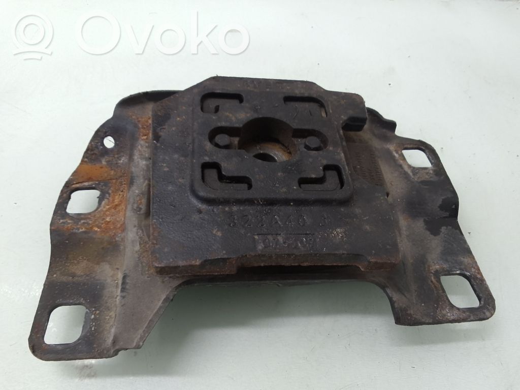 Ford Focus C-MAX Engine mount bracket 