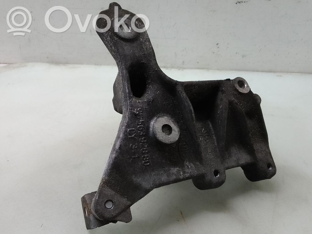 Engine mounting bracket   9656392880
