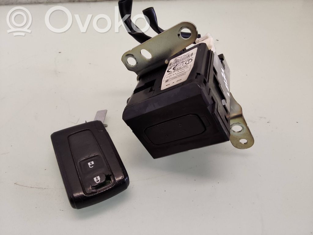 Toyota Corolla Verso E121 Blocchetto accensione 