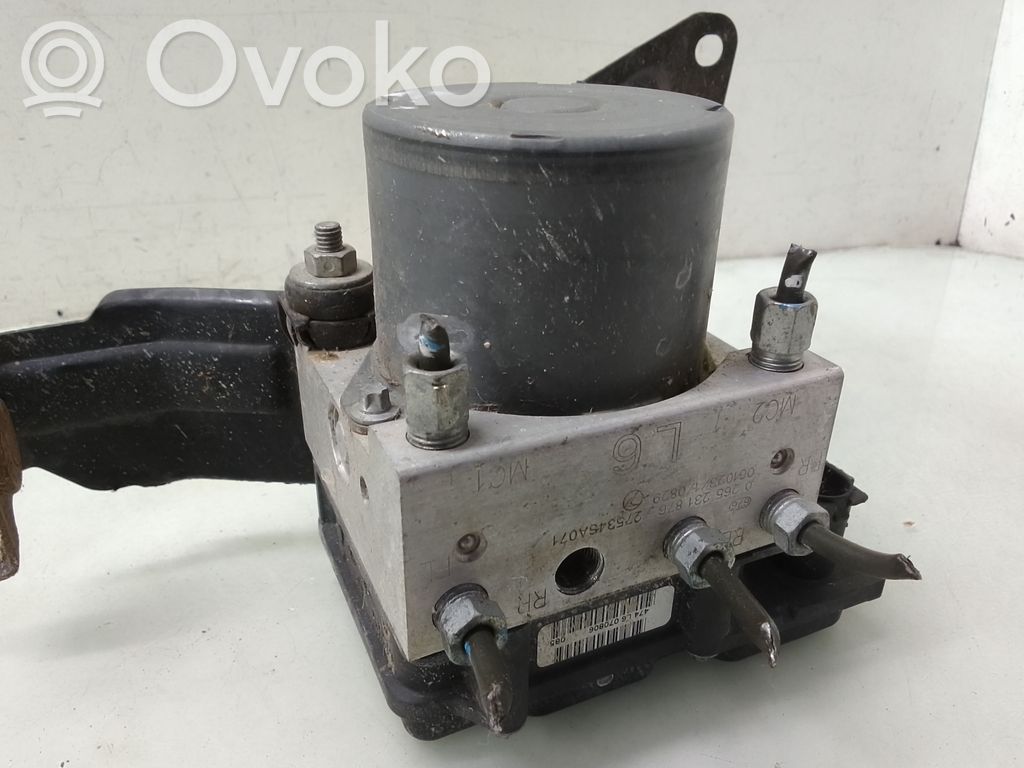 Subaru Forester SG Pompe ABS 