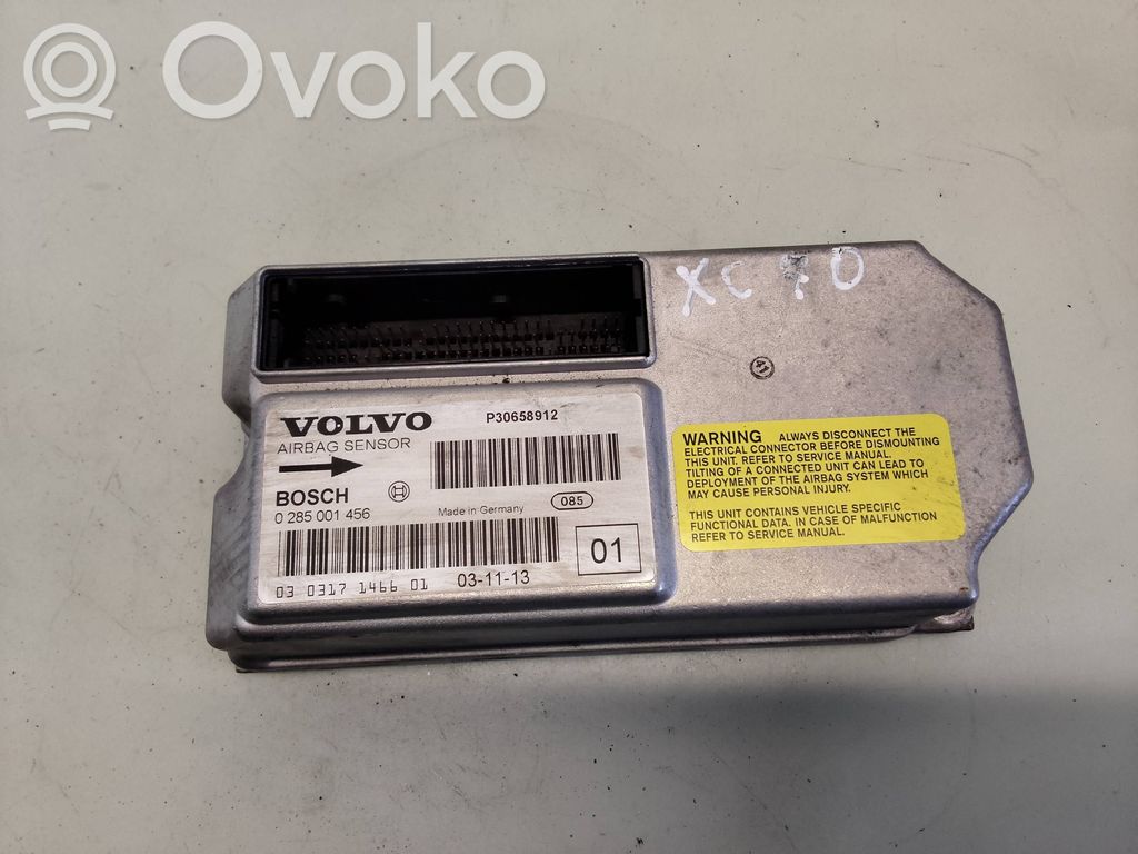 Volvo XC70 Unitate/modul de comandă airbaguri 