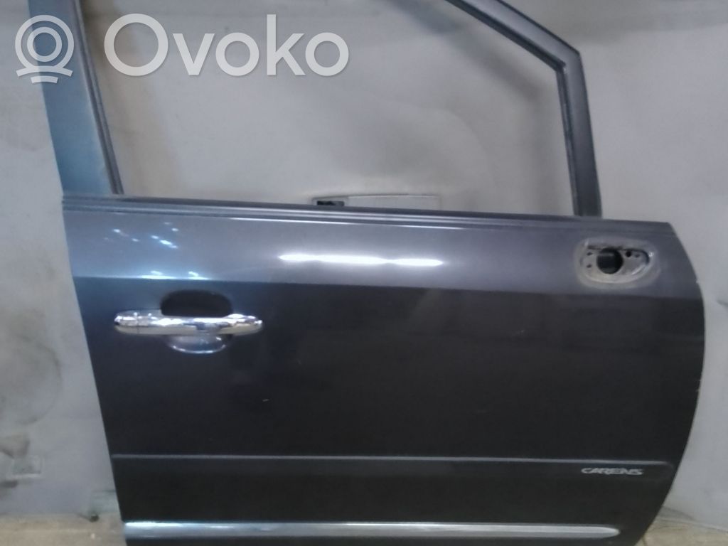 KIA Carens I Tür vorne 