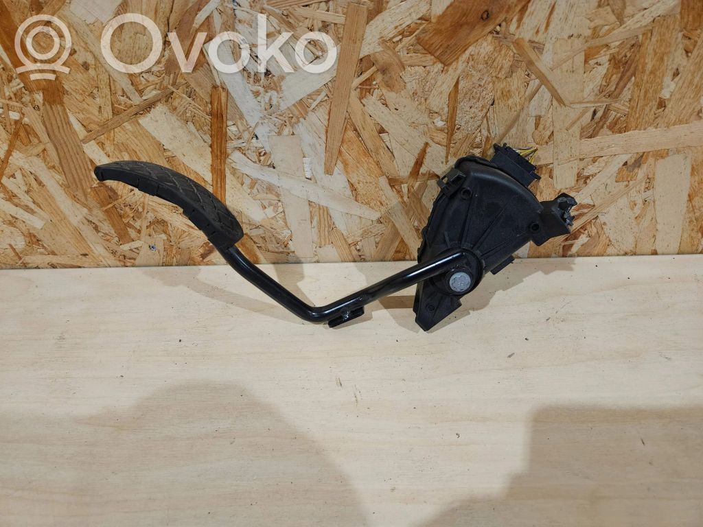 Gaspedal   4E2723523F,F30017601,6PV00802645