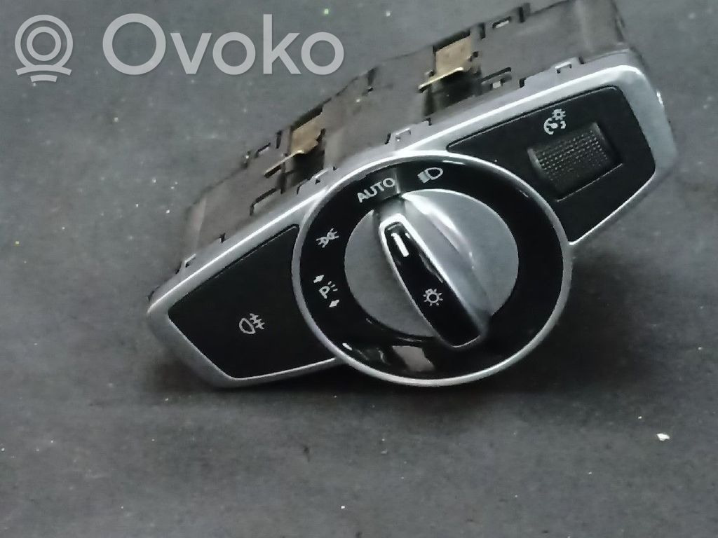 Mercedes-Benz E W213 Interruptor de luz 