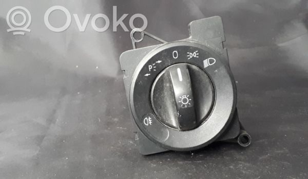 Mercedes-Benz Sprinter W906 Light switch 