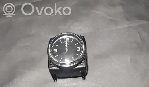 Clock   2138272000,A2138272000