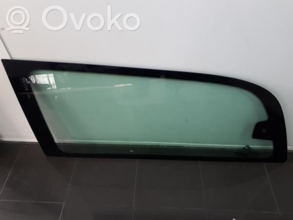 Mercedes-Benz Vito Viano W639 Заднее боковое стекло кузова 