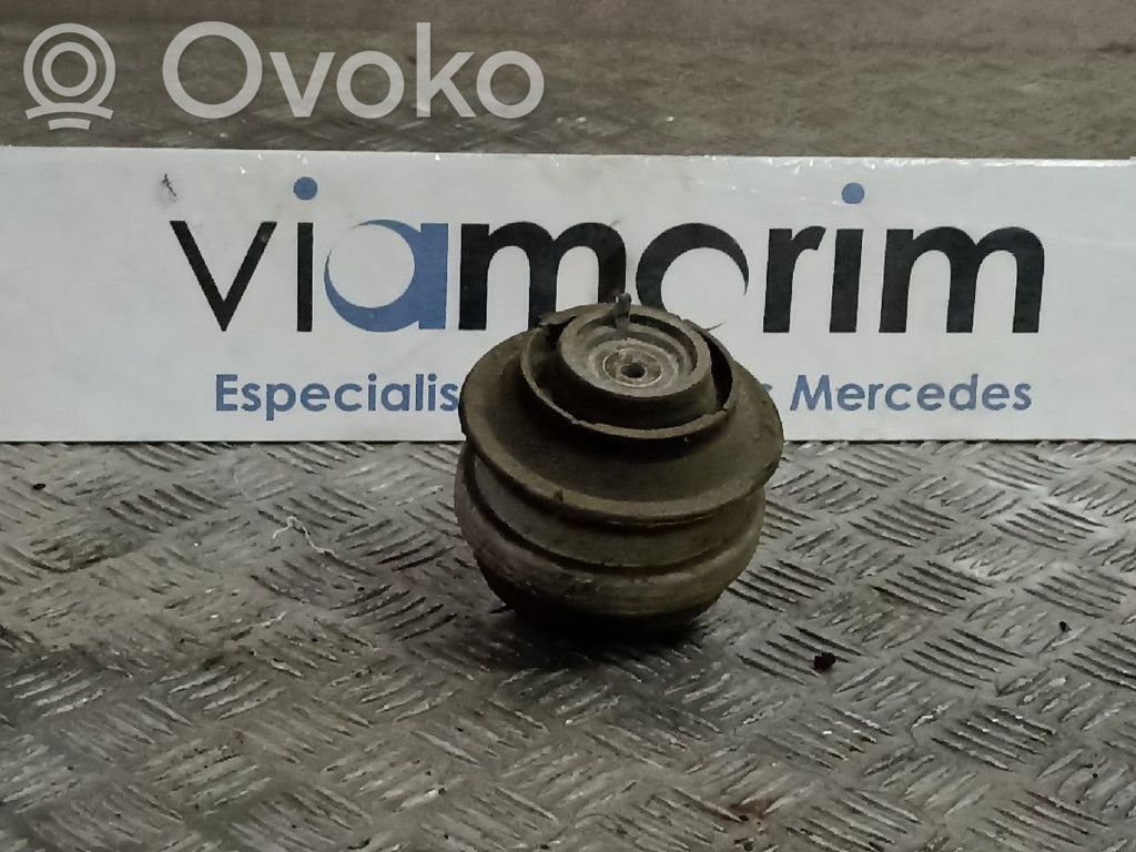 Engine mount bracket   2022401017,A2022401017