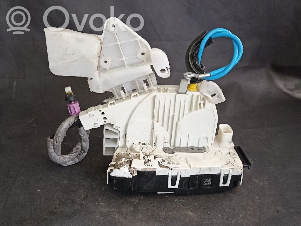 Etuoven lukko   0997200735,2047203735,FRENTEESQUERDO