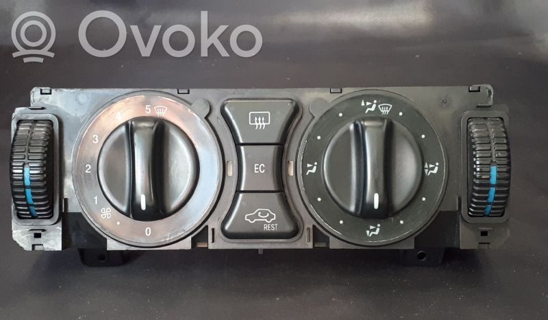Mercedes-Benz E W210 Panel klimatyzacji 