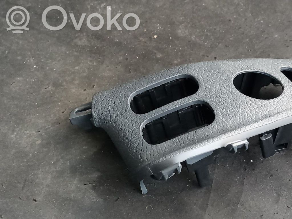 Mercedes-Benz Sprinter W901 W902 W903 W904 Trim molding 
