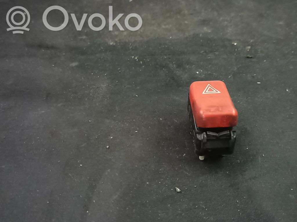 Botón interruptor de luz de peligro   1248200110,A1248200110,LUZDEPERIGO
