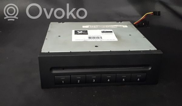 Mercedes-Benz E W211 CD/DVD changer 