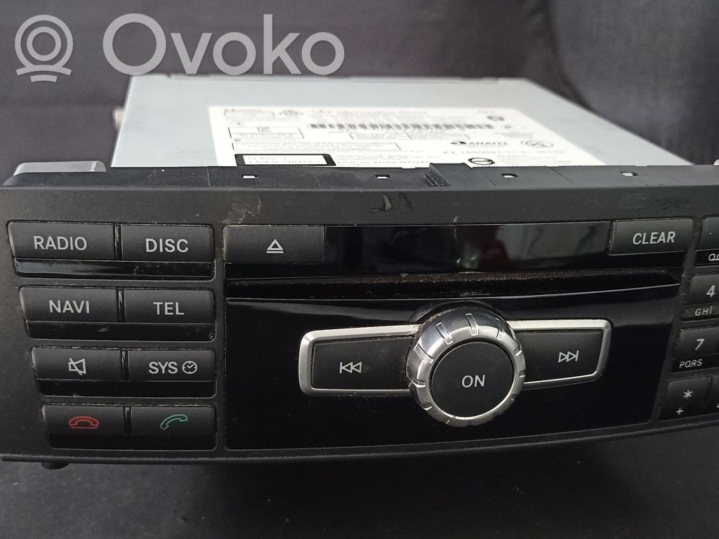 Mercedes-Benz A W176 Panel / Radioodtwarzacz CD/DVD/GPS 