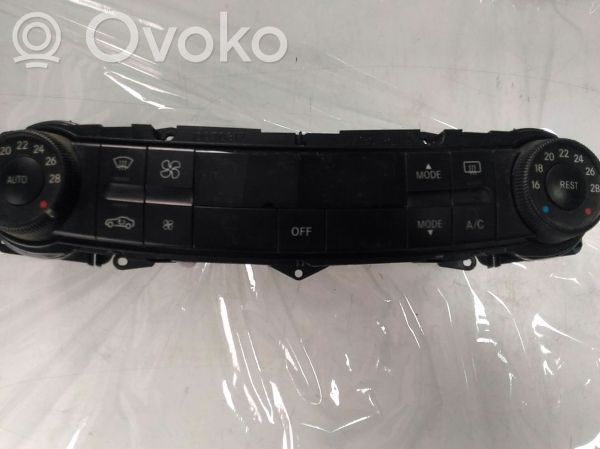 Mercedes-Benz E W211 Climate control unit 