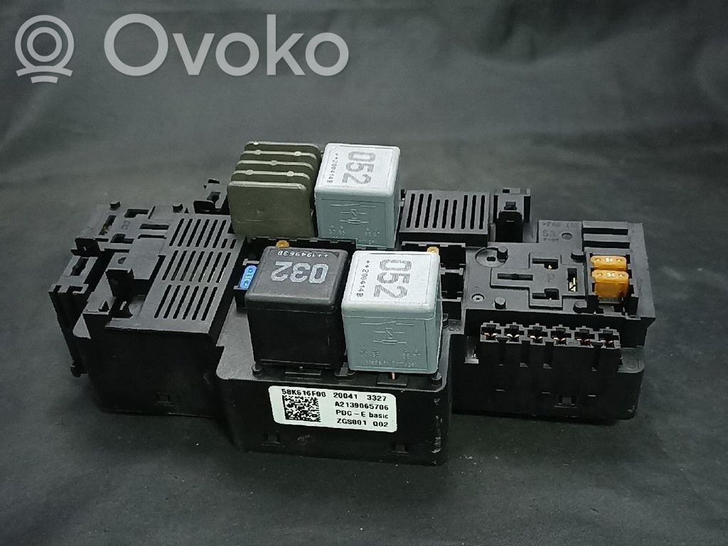 Mercedes-Benz C W205 SAM control unit 