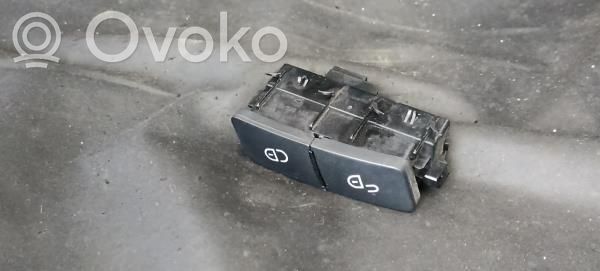 Mercedes-Benz C W204 Central locking switch button 