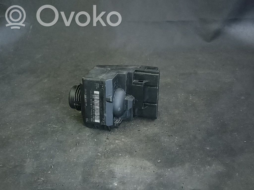 Mercedes-Benz Sprinter W906 Engine start stop button switch 