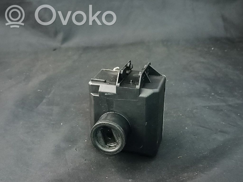 Mercedes-Benz A W176 Engine start stop button switch 