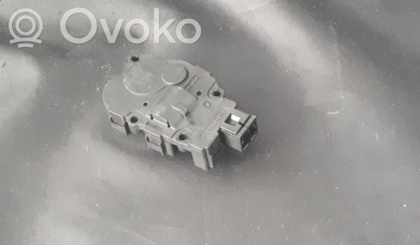 Mercedes-Benz R W251 Motor/actuator clapetă aer 