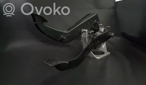 Conjunto de pedal   2102901319,A2102901319