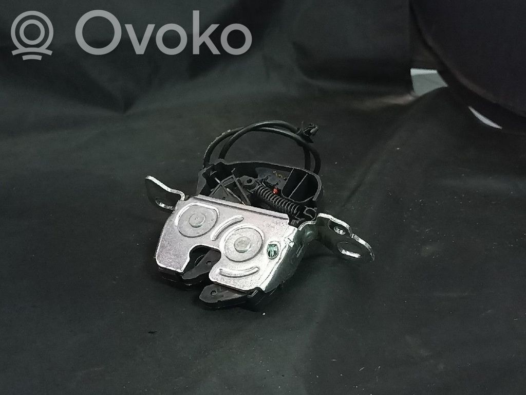 Mercedes-Benz C W205 Lukko setti 