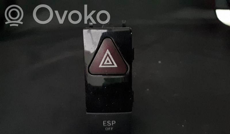 Mercedes-Benz C W204 Hazard light switch 