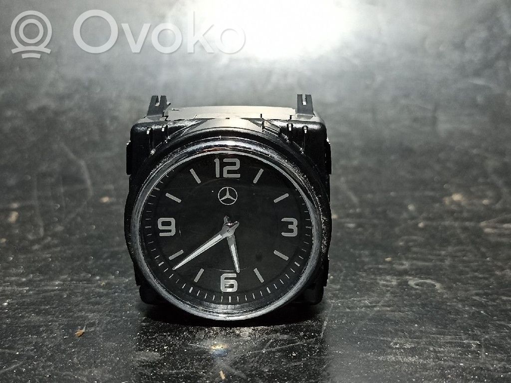 Reloj   2228270300