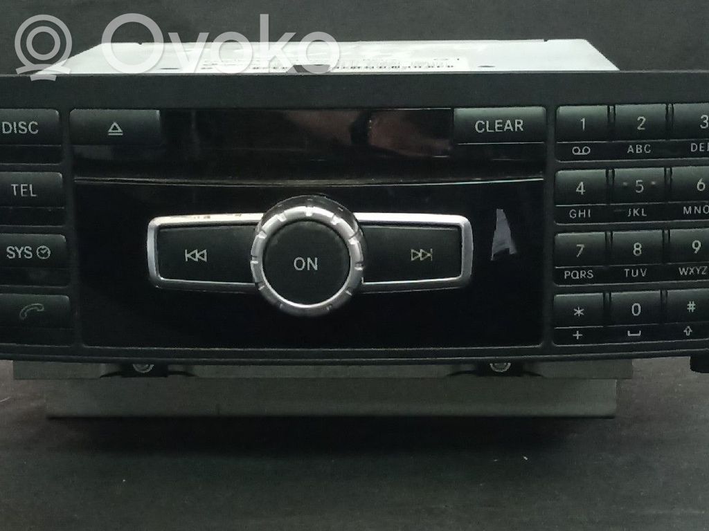 Mercedes-Benz A W176 Panel / Radioodtwarzacz CD/DVD/GPS 
