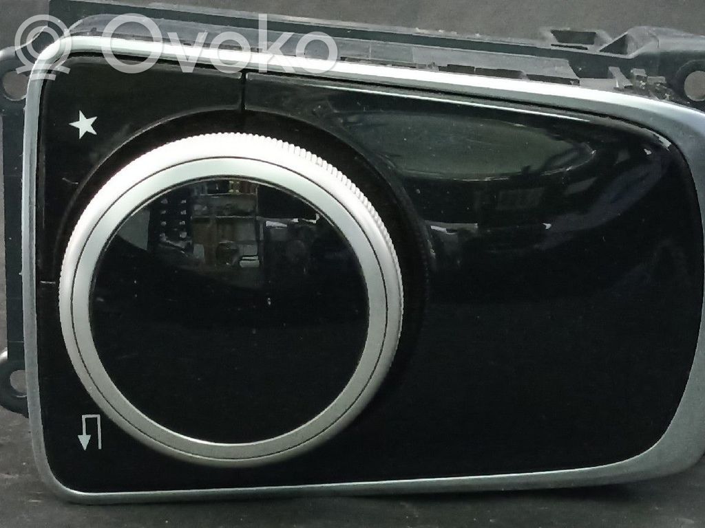 Mercedes-Benz C W205 Interruptor de control multifunción 