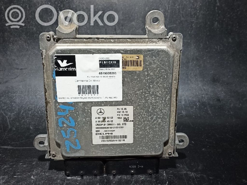 Mercedes-Benz C W205 Engine control unit/module 