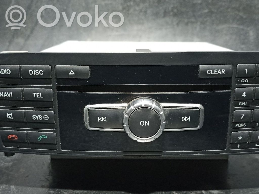 Mercedes-Benz A W176 Panel / Radioodtwarzacz CD/DVD/GPS 
