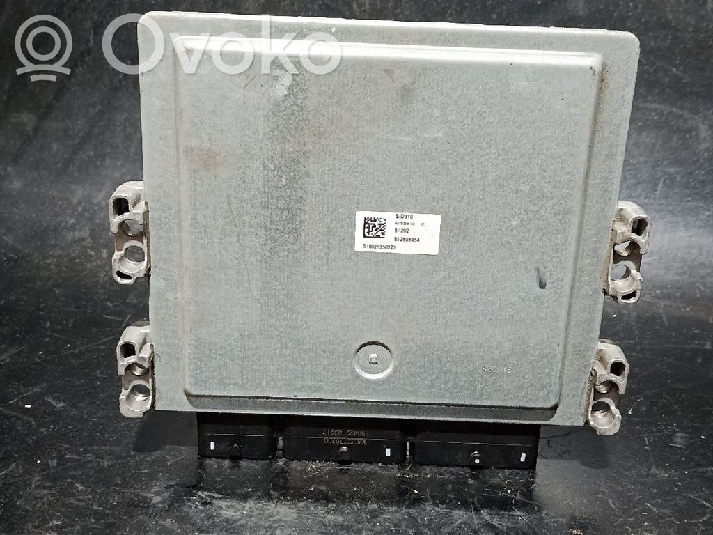 Engine control unit/module   6079002200,237105892R,6079002300,6079012000