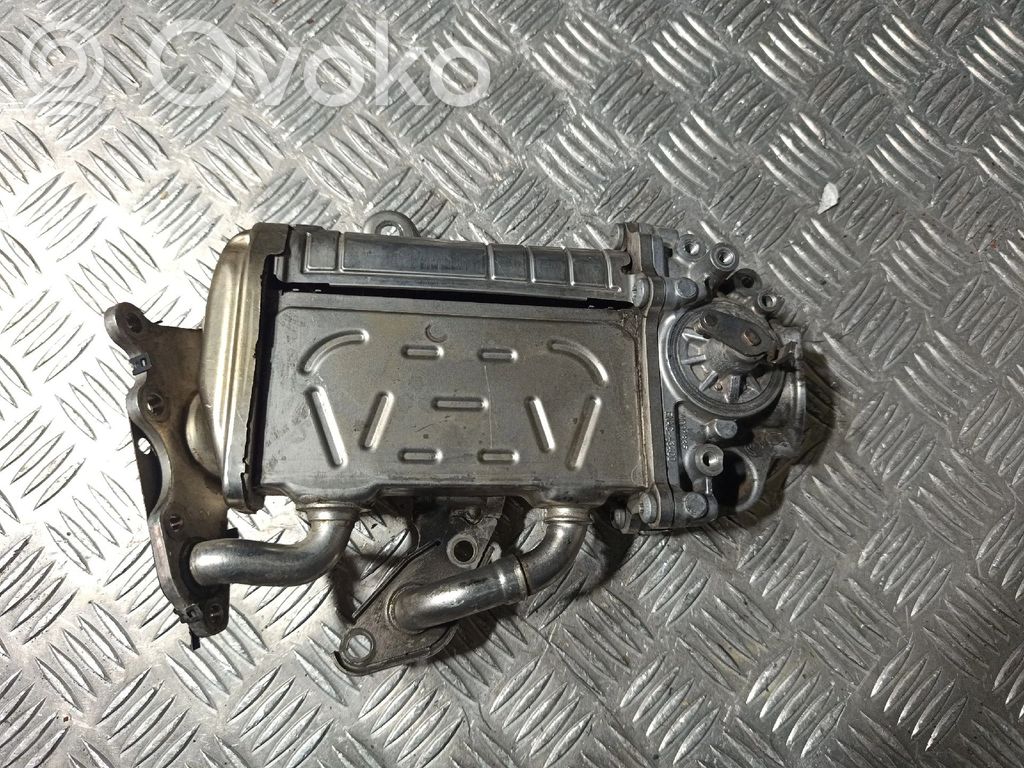 Mercedes-Benz E W213 Chłodnica spalin EGR 