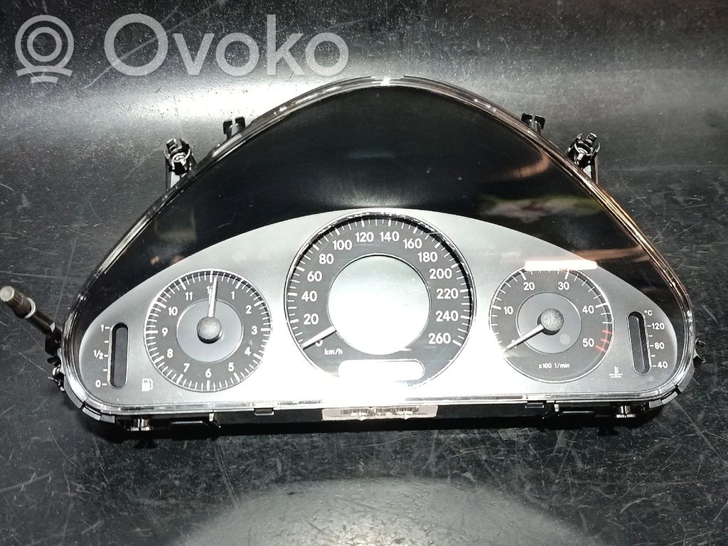 Mercedes-Benz E W211 Speedometer (instrument cluster) 