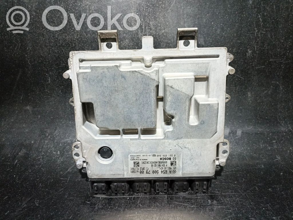Mercedes-Benz A W177 Engine control unit/module 